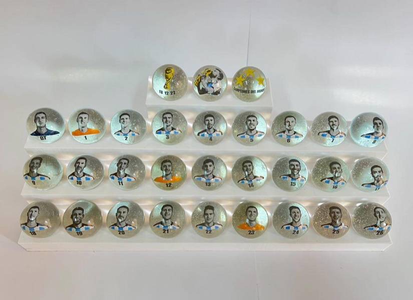 Los jugadores de la selección argentina, representados en cada bolita.