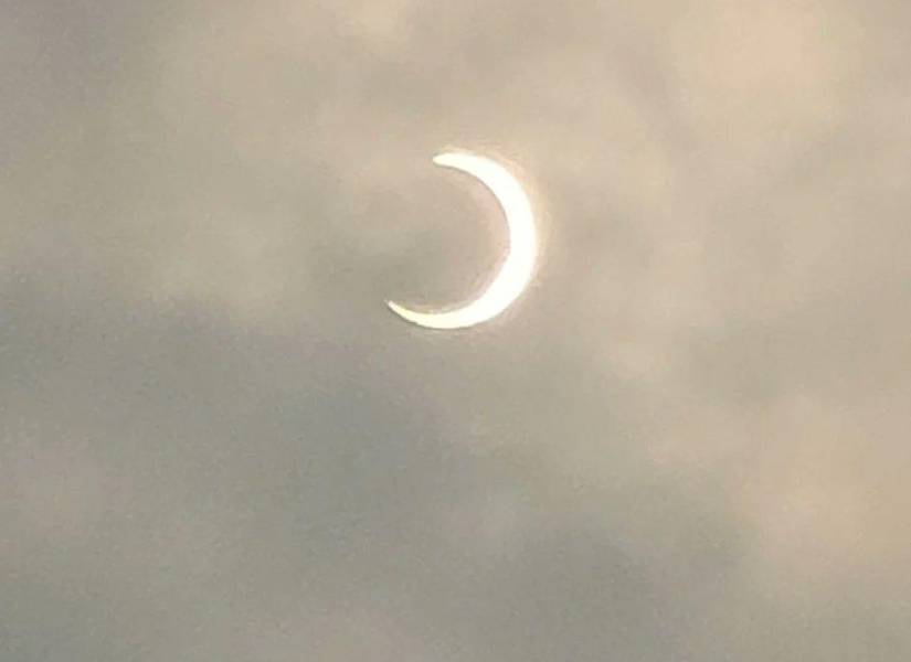 Vista Eclipse Solar de 2023 desde Guayaquil.