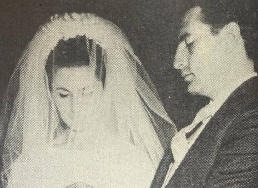 Rodrigo Borja en su boda con Carmen Calisto, en diciembre de 1967.