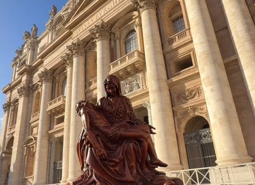 imagen de La Piedad (Pietà) de Miguel Ángel