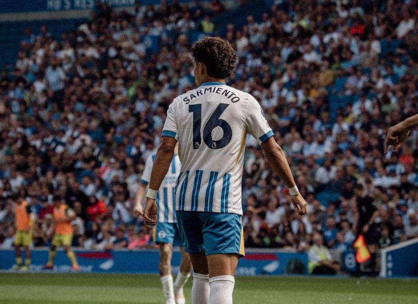 Jeremy Sarmiendo está cerca de firmar con el Cremonense de Italia.