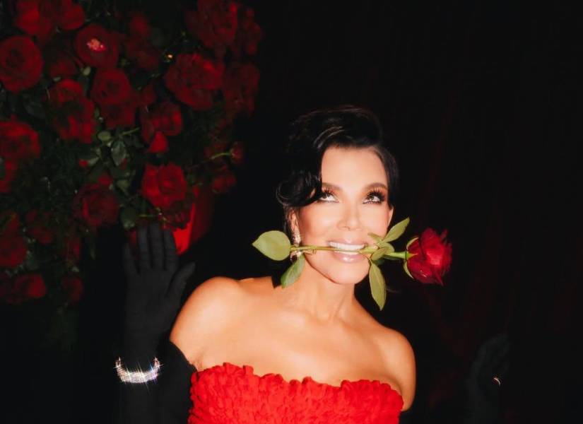 Kris Jenner se volvió tendencia por haberse realizado un lifting.