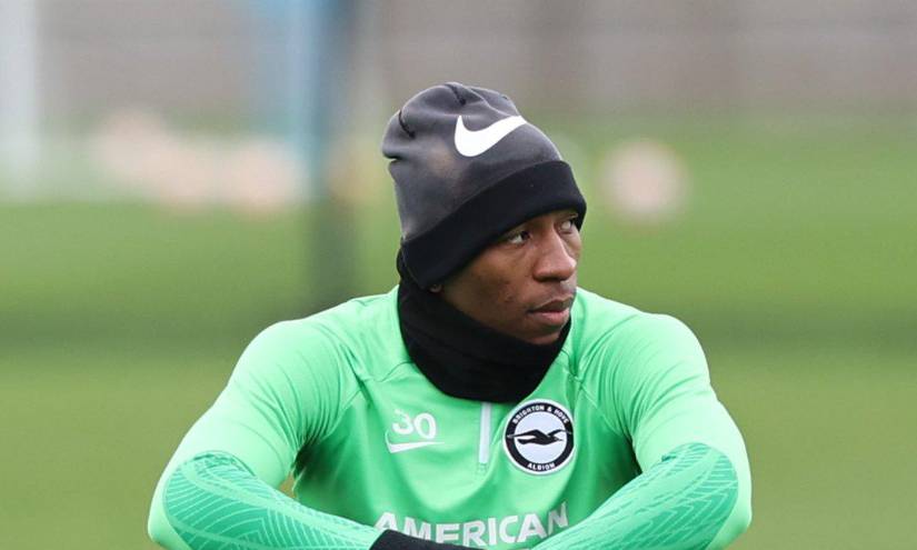 Pervis Estupiñán ya volvió a tener actividad.