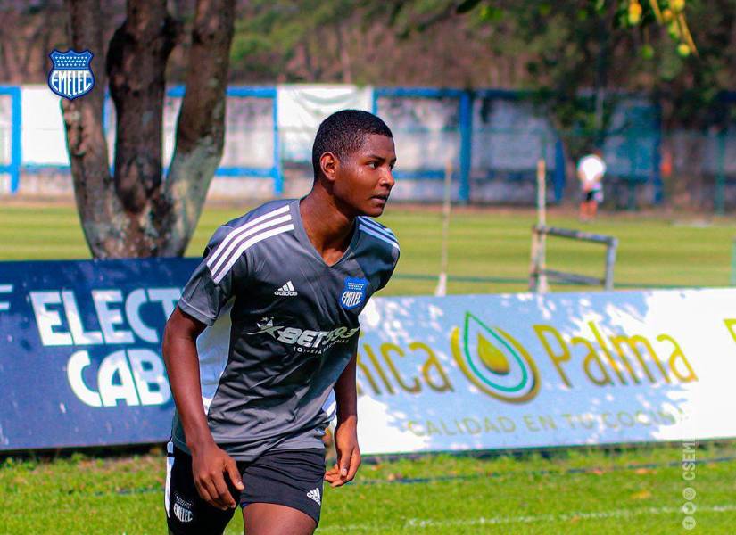 Diogo Bagüí acaba su contrato con Emelec a finales del 2025.