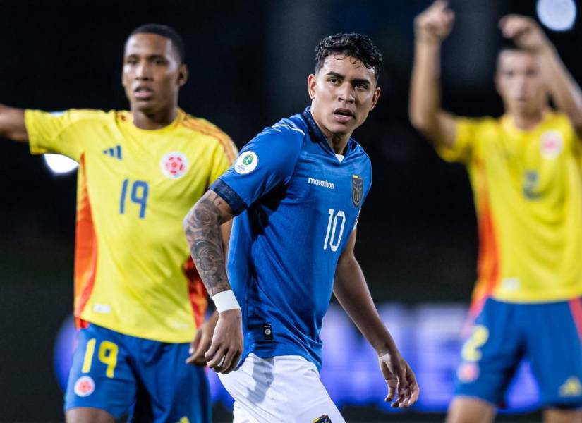 Kendry Páez jugó on la seleción de Ecuador en el Sudamericano sub 20.
