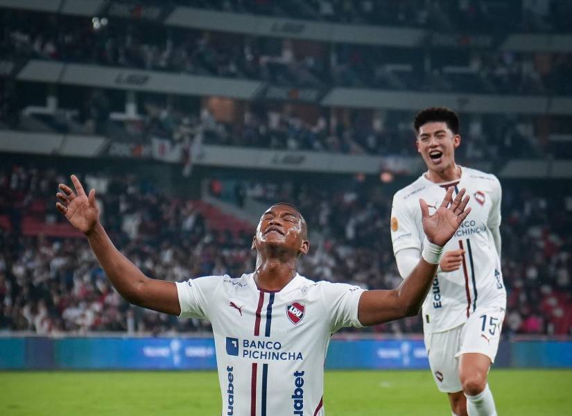 Carlos Gruezo ya se despidió de Liga de Quito.