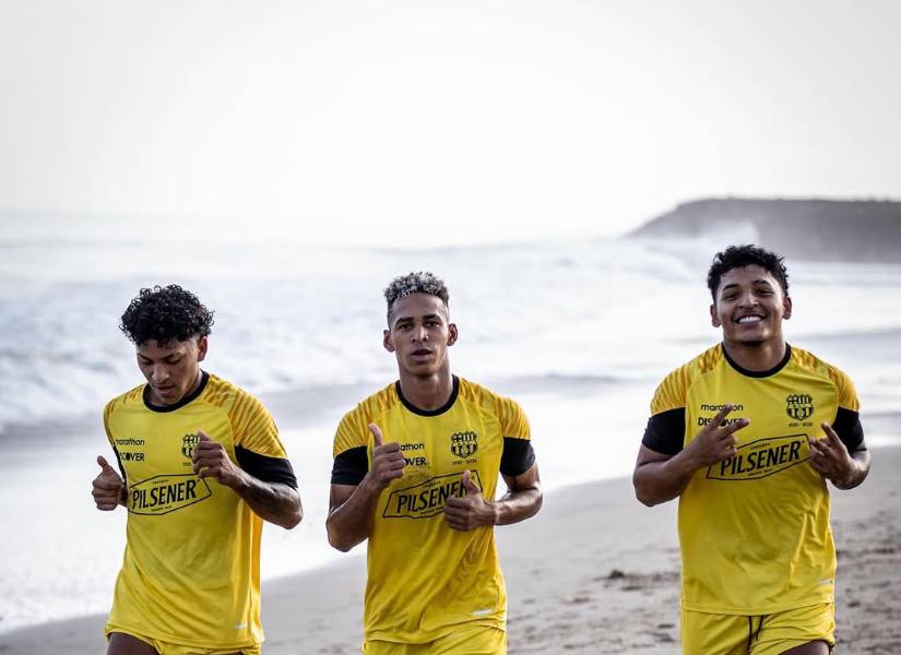 Dylan Luque realizó la pretemporada 2025 con Barcelona SC, pero salió cedido del club