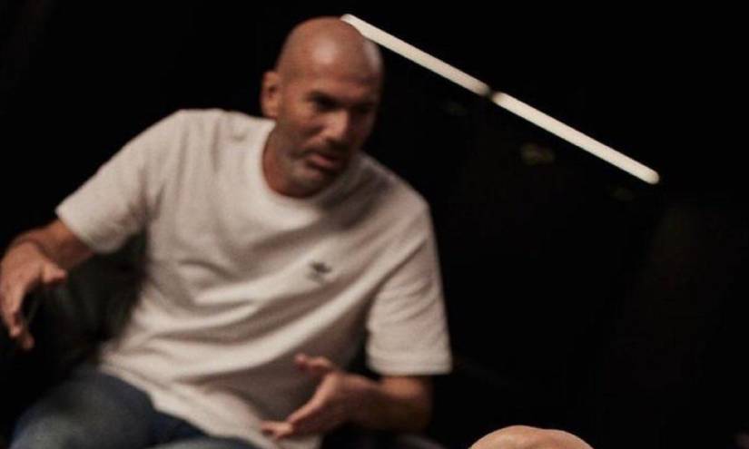 Lionel Messi tuvo una charla futbolera con el francés Zinedine Zidane