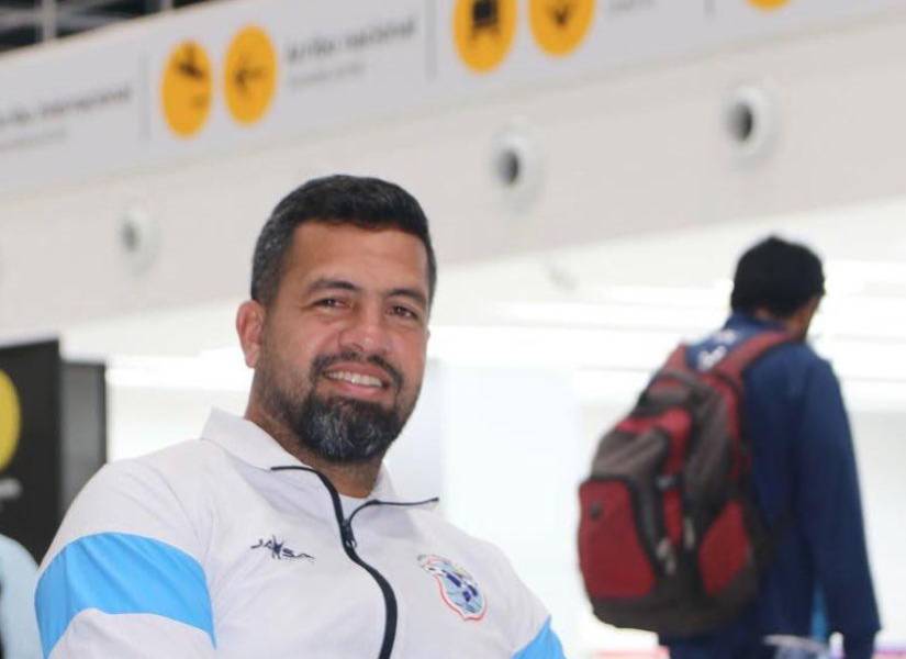 Javier Carvajal será el nuevo entrenador del Manta FC.