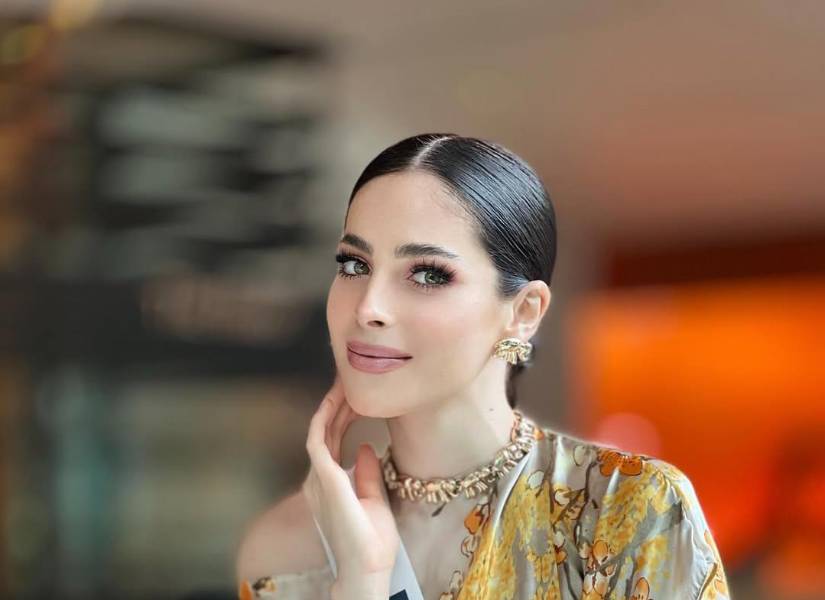 Fátima Bosch como Miss México.