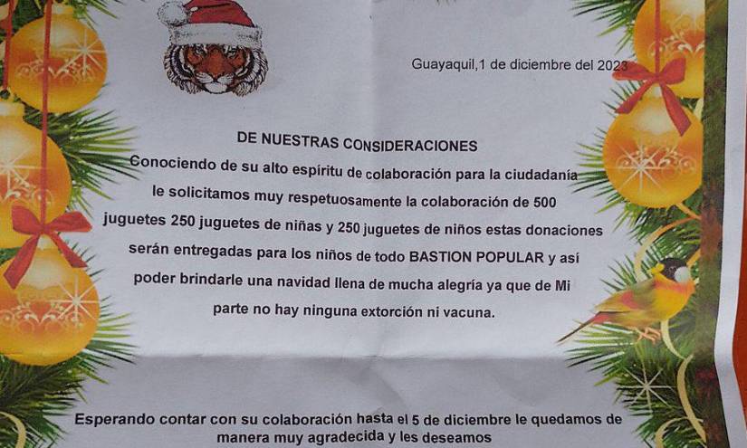 En redes sociales circuló la foto de este panfleto. Policía dice que sí recibió la alerta en Bastión Popular.