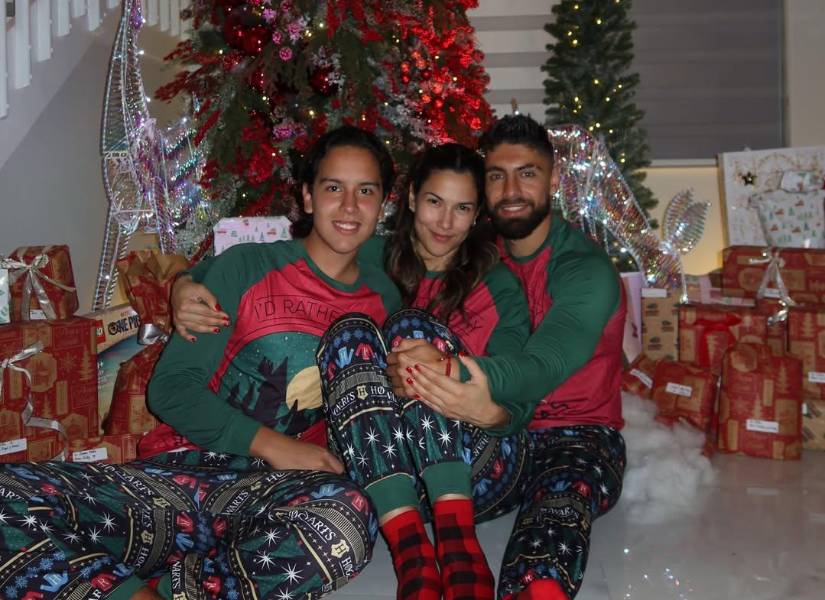 Alejandra Jaramillo, su hijo Sebas y Beta Mejía.