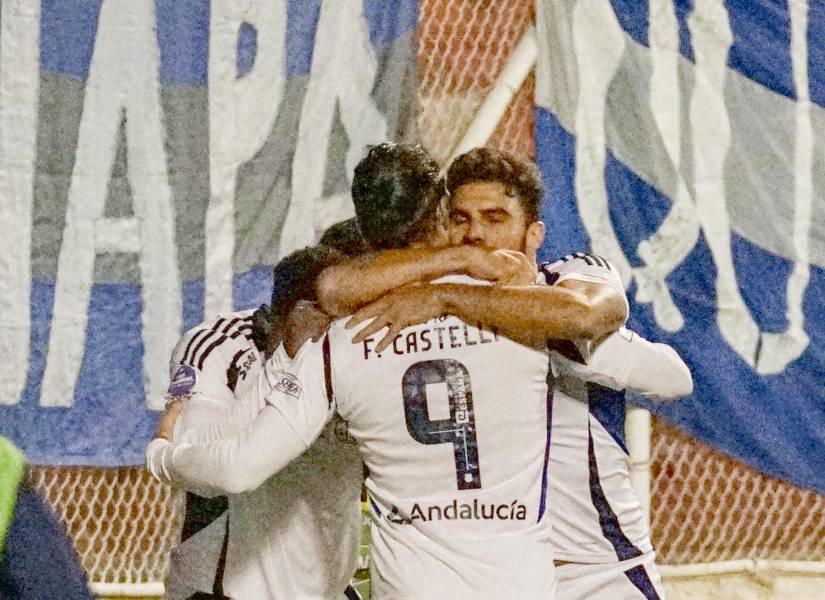 Emelec cerró su mercado de fichajes con el fichaje de un jugador de la Serie B.