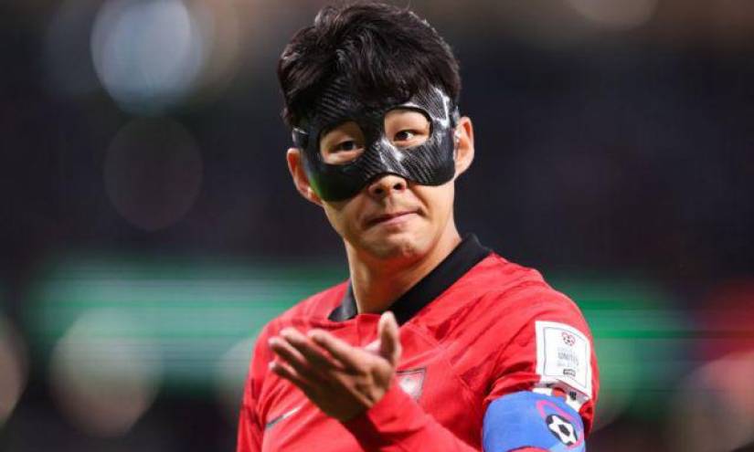 Mundial: por qué el delantero estrella coreano Son Heung-min juega con una máscara negra en Qatar 2022
