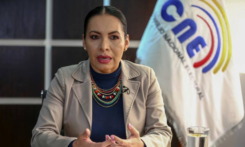 La presidenta del CNE, Diana Atamaint, dijo que no se aplicará la paridad de género en las elecciones anticipadas en Ecuador.