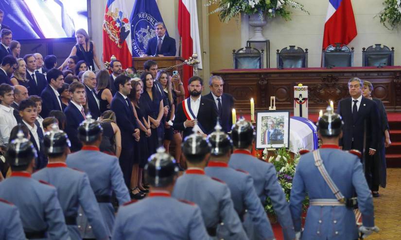 Chile da el último adiós a Sebastián Piñera en un emotivo y solemne funeral de Estado