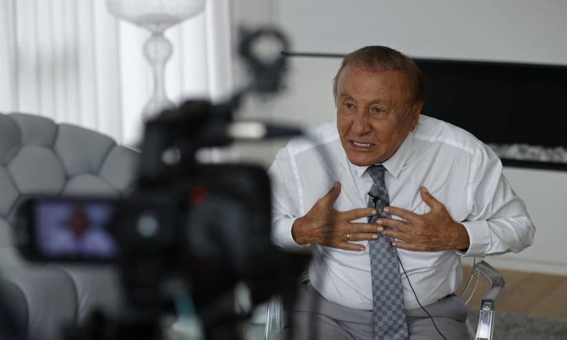Rodolfo Hernández tiene 77 años y antes fue alcalde de Bucaramanga.
