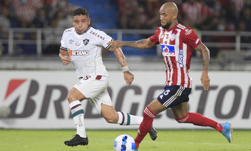 El Fluminense de Mario Pineida fue goleado por el Junior en Barranquilla