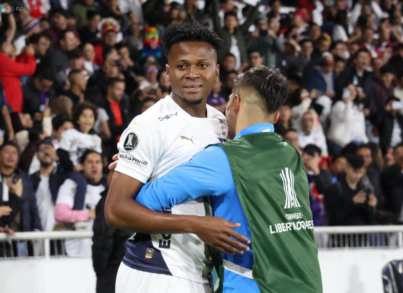 Liga de Quito venció 2-0 a São Paulo en la ida de los cuartos de final de la Copa Libertadores.