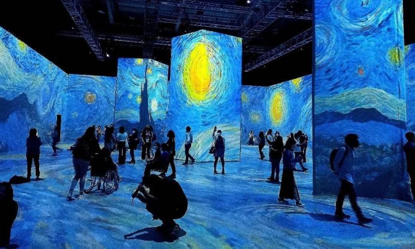 Imágenes compartidas en redes sociales sobre la exposición 'Imagine Van Gogh'.