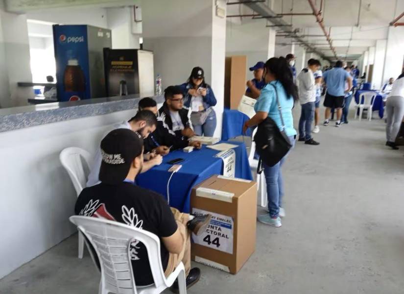 Los socios de Emelec tienen desde las 09:00 hasta las 17:00 para votar.