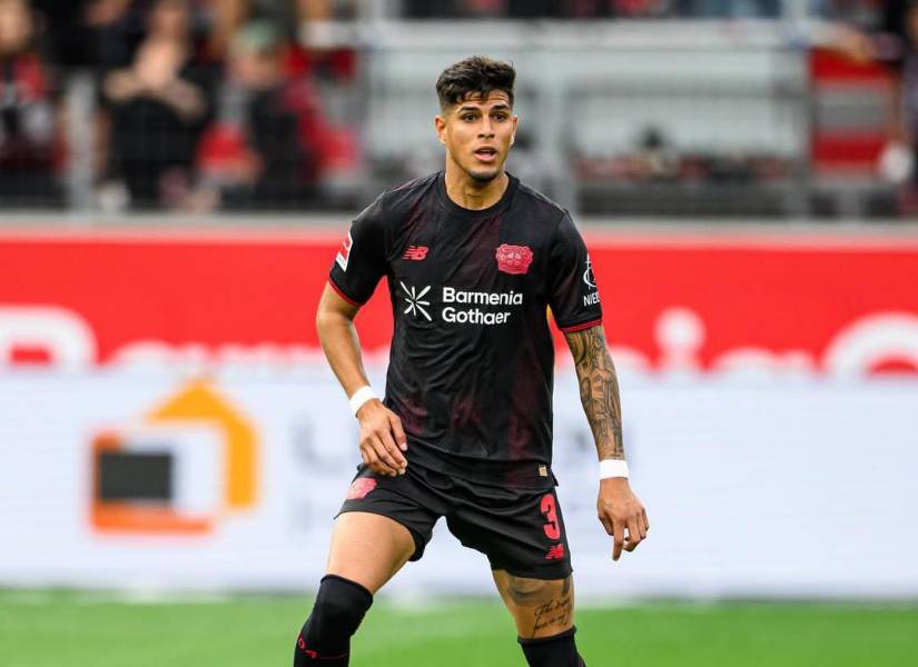 Piero Hincapié ya llegó a un acuerdo con el Arsenal para su fichaje.