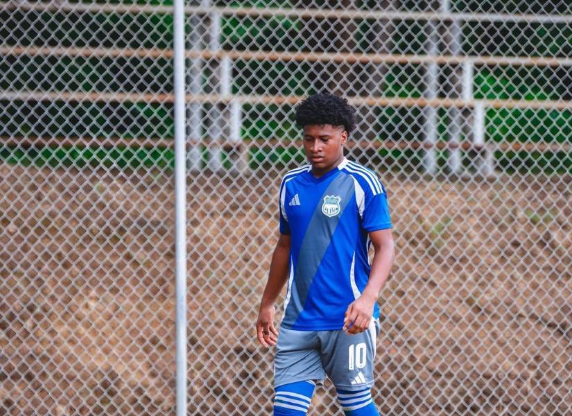 Didier Nazareno rescindió su contrato con Emelec.