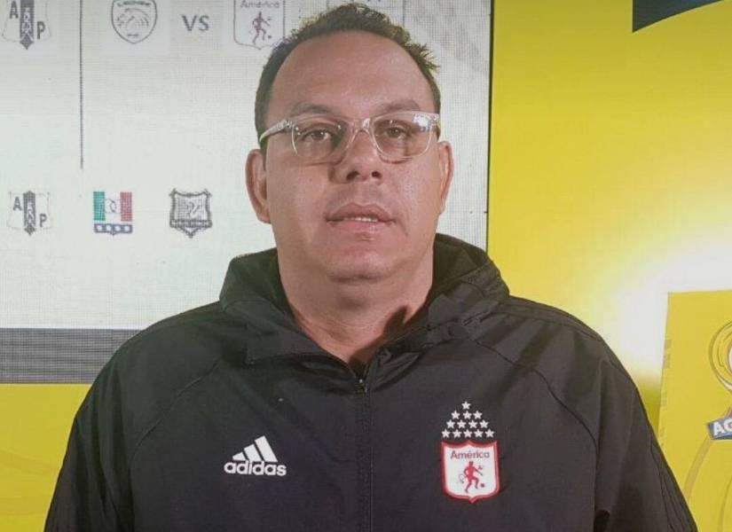 Óscar Cortés tuvo experiencia en América de Cali y Emelec como gerente deportivo.
