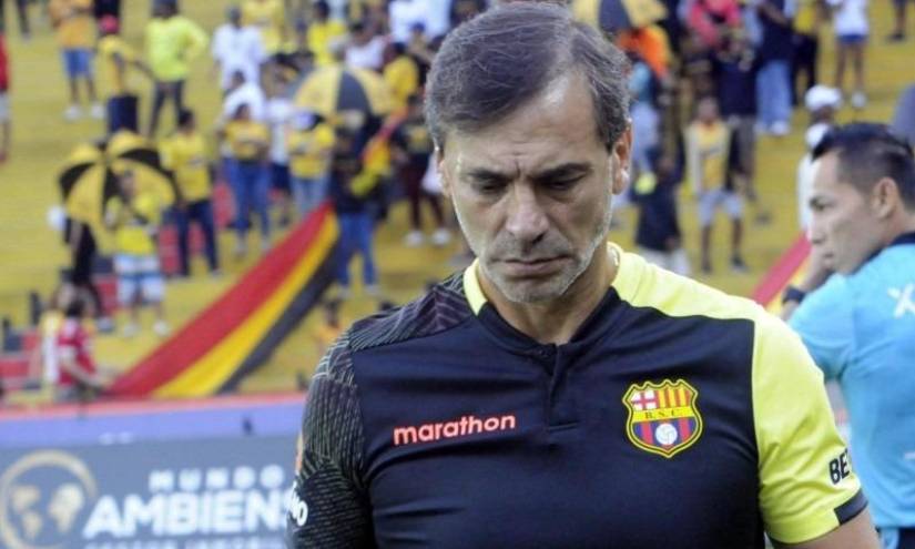 Fabián Bustos, entrenador argentino.