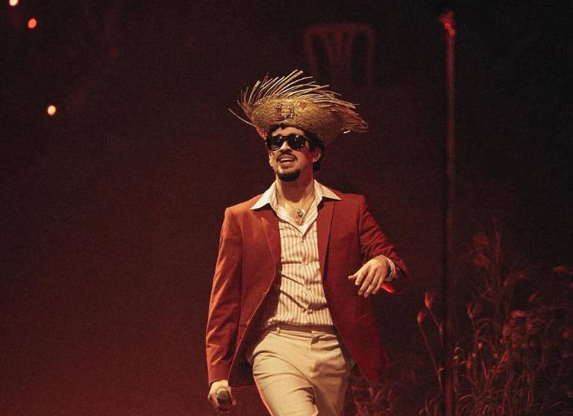 Se estima que Bad Bunny ha generado USD 713 millones en la isla.