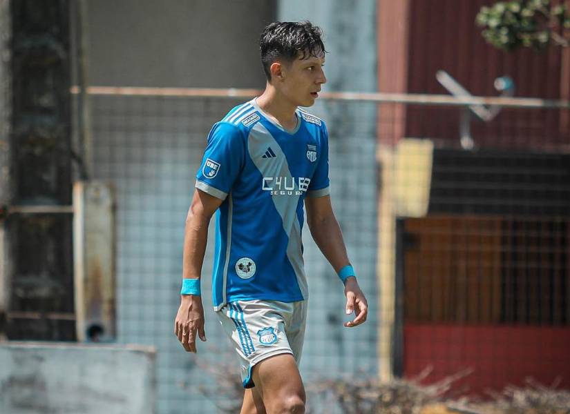 Jair Collahuazo saldrá gratis de Emelec en este 2025.