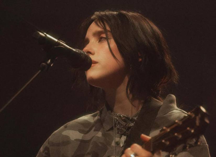 Billie Eilish en su concierto en Estocolmo.