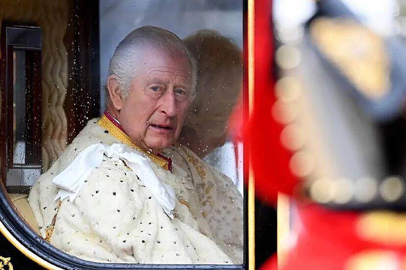 El Palacio de Buckingham envía rotundo comunicado en medio de rumores del funeral del rey Carlos III