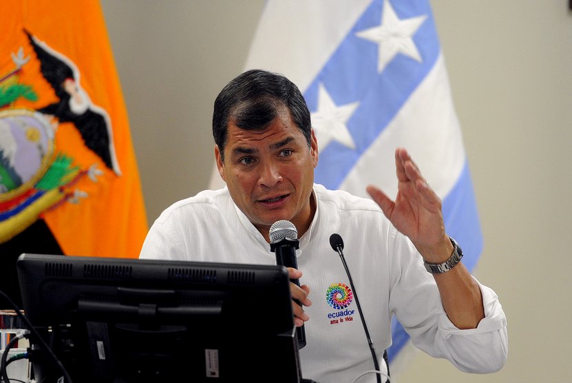 Correa explica a Bachelet su posición sobre demanda de Bolivia