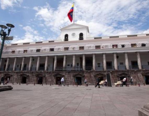 El Palacio de Carondelet fue intervenido por la Fiscalía.