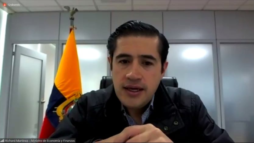 Ministro de Finanzas explica pago de bonos 2020