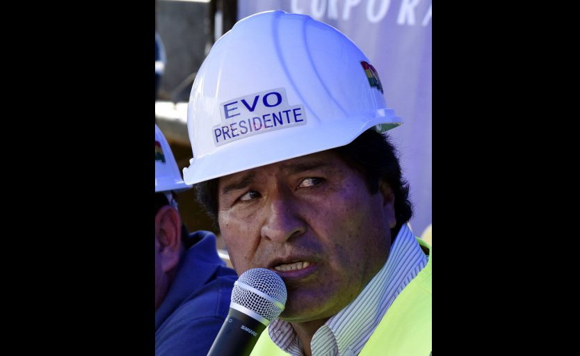 Evo Morales dice que buscará el voto popular para su cuarto mandato