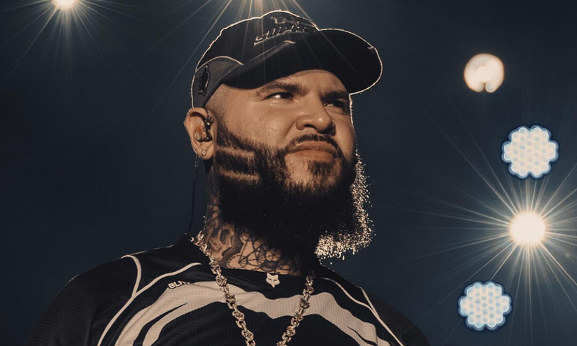 Farruko sorprendió a sus seguidores al pedir perdón por los mensajes de su música, especialmente por el mayor éxito de su carrera, su canción Pepas.