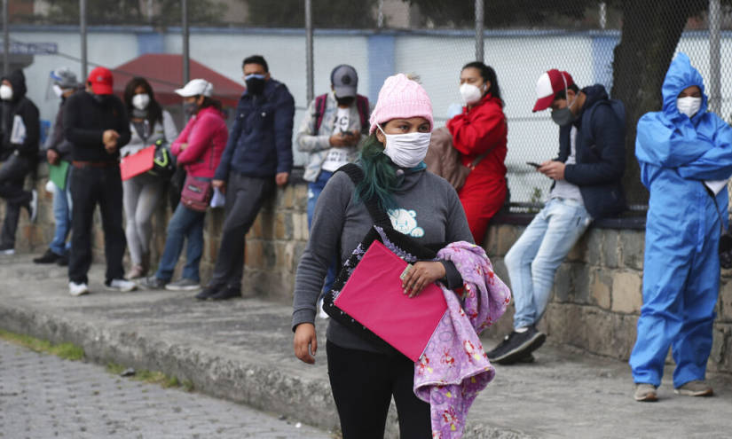 Ecuador roza los 4 mil nuevos casos de covid