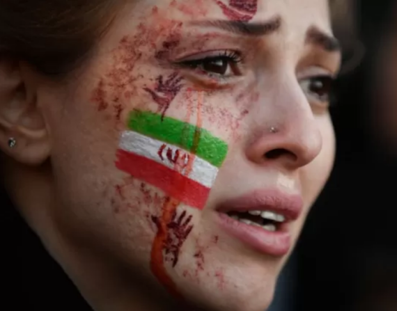 Movilizaciones para condenar la muerte de Mahsa Amini y a favor de los manifestantes en Irán se han organizado en distintos países. Esta foto fue tomada en una concentración en Francia.