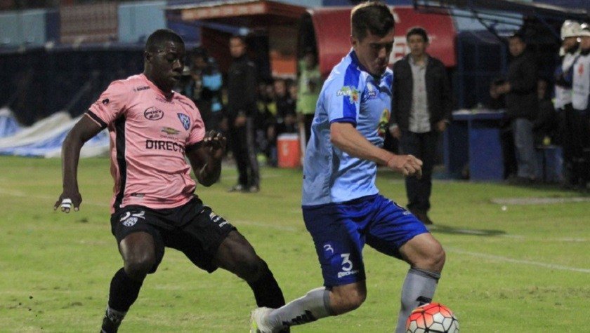 El gol olímpico con el que Macará le empata a Independiente