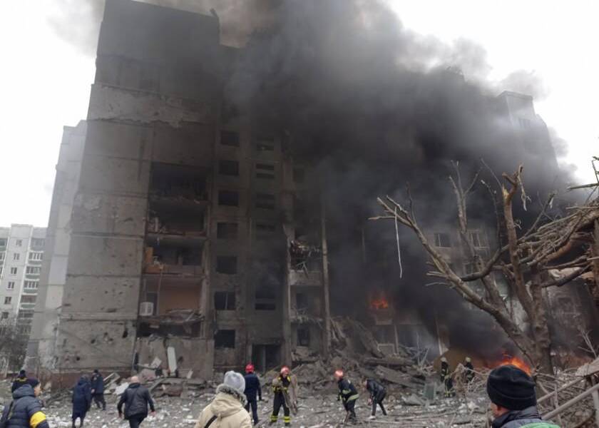 EEUU califica de crimen de guerra el ataque a la planta nuclear de Ucrania