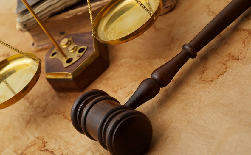 El tráfico de influencias será sancionado con prisión de 3 a 5 años