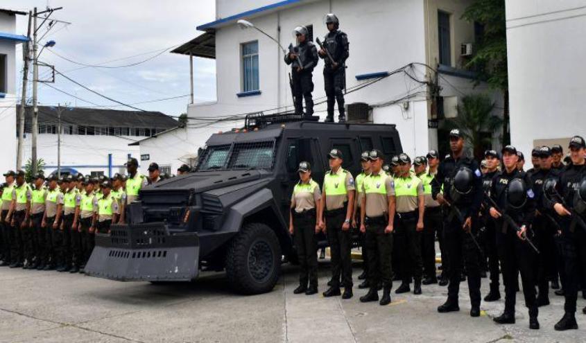 Policía busca intervenir Posorja ante disputa de Los Choneros y Los Lobos