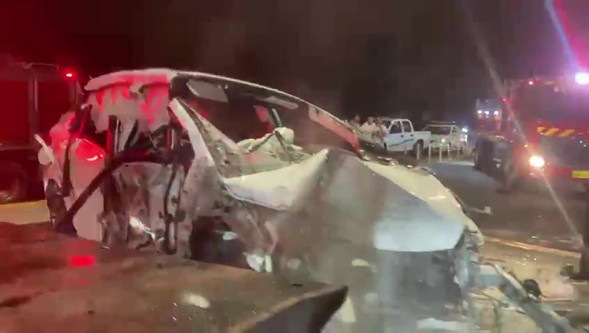 Samborondón: tres personas quedaron heridas en volcamiento de carro