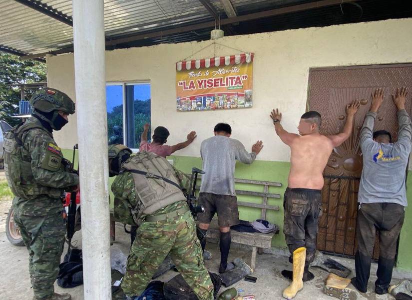 Entre los detenidos en el sector de Conguime Bajo, perteneciente al cantón Paquisha, figuran 16 extranjeros.