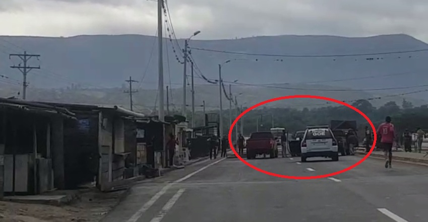 Un muerto tras enfrentamiento entre policías y civiles en Imbabura