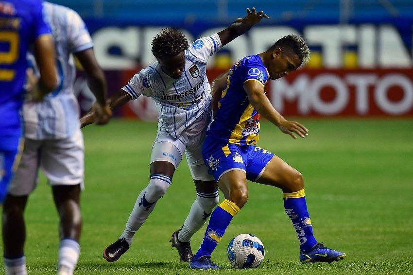 9 de Octubre vuelve a caer y se acerca al abismo de la Serie B