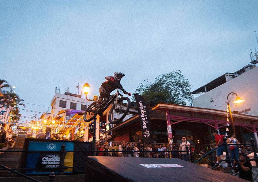 Los mejores ciclistas del país se reunieron en el Downhill del Cerro 2025