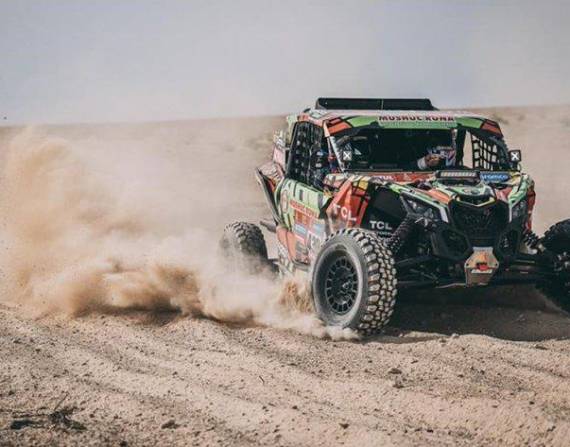 El piloto ecuatoriano Sebastián Guayasamín terminó cuarto en la segunda etapa del Rally Dakar